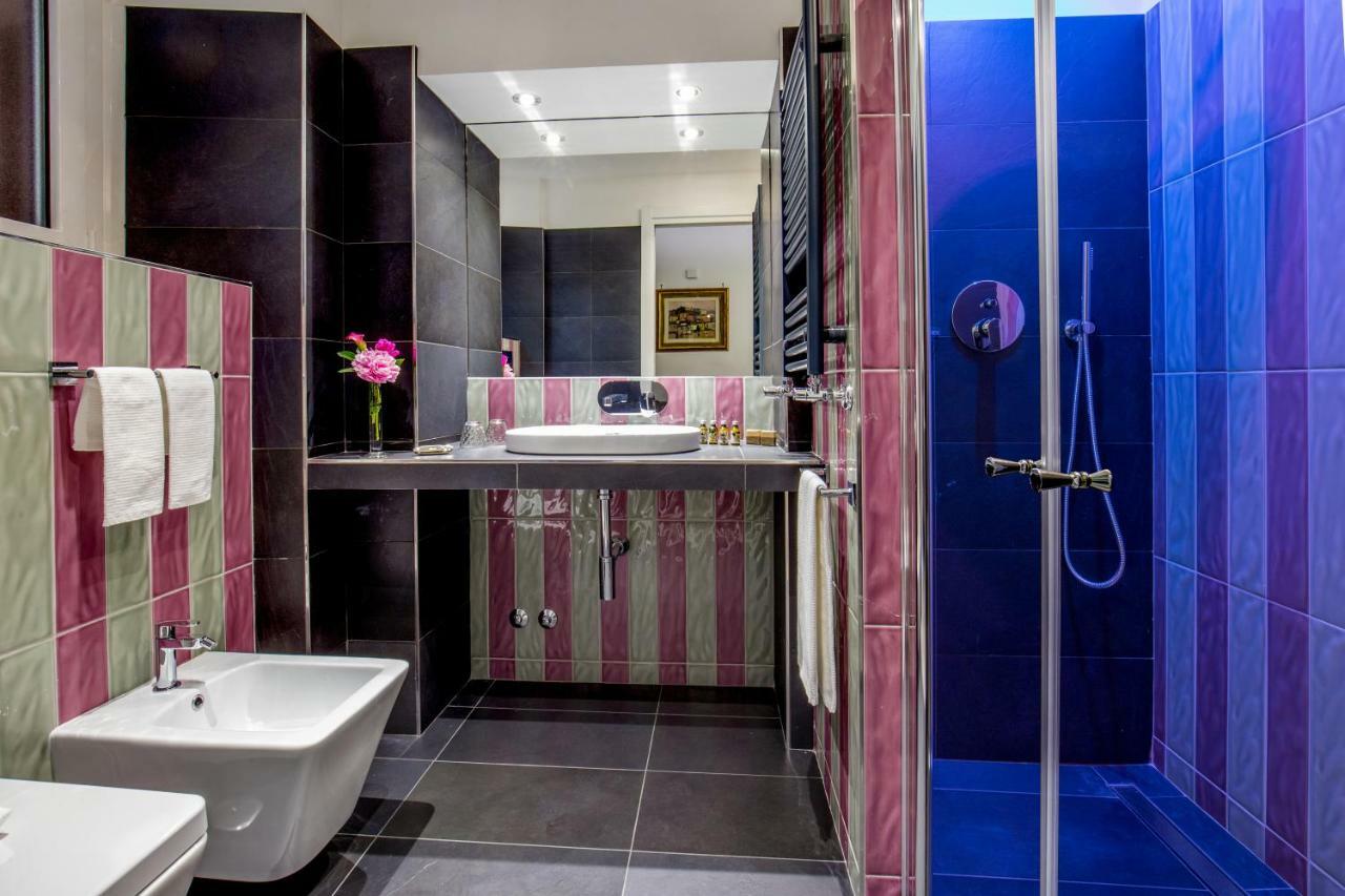 Gcf Luxury Suites, 2* Roma