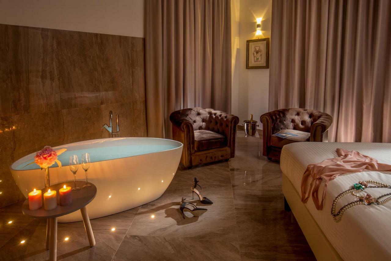 Affittacamere Gcf Luxury Suites, Roma