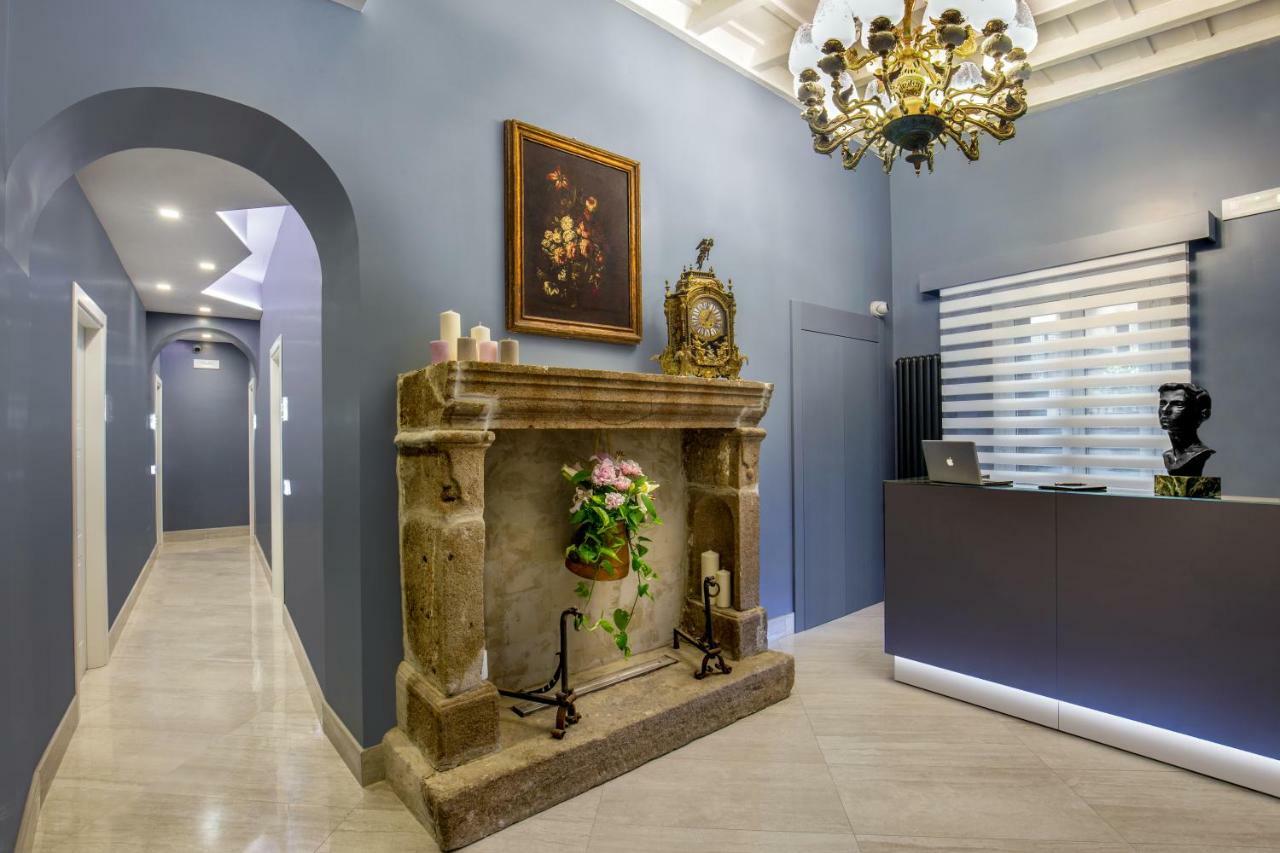 Gcf Luxury Suites, Affittacamere Roma